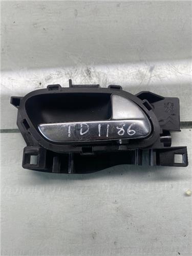 Manilla Interior Puerta Trasera Derecha Peugeot 2008 (03.2013->)