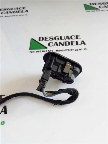 MANDO ELEVALUNAS DELANTERO DERECHO Opel ASTRA G BERLINA foto 2