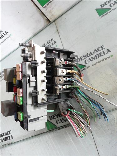 Caja Reles Ford MONDEO BER. foto 2