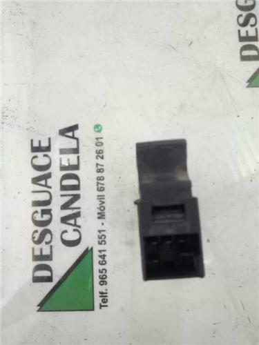 MANDO ELEVALUNAS TRASERO DERECHO Seat TOLEDO foto 2