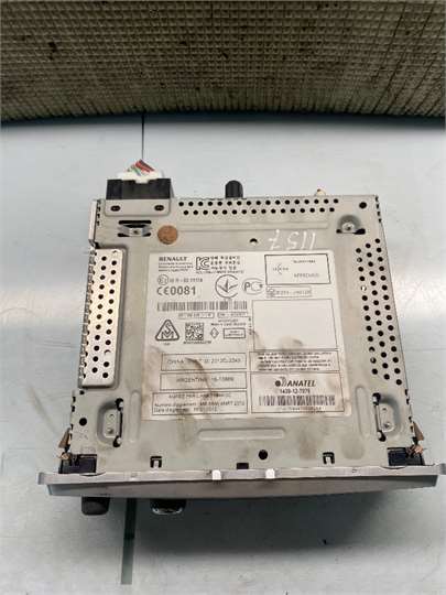 Radio / Cd Renault Megane III Berlina 5P (2008->) foto 2