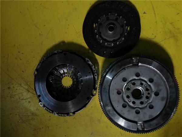 Kit Embrague Completo Renault Trafic III Combi (08.2014->) foto 2