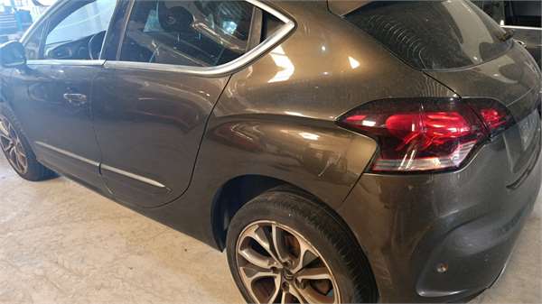 Puerta Trasera Izquierda Citroen DS4 (03.2011->)