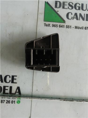 MANDO ELEVALUNAS DELANTERO DERECHO Fiat PANDA foto 3