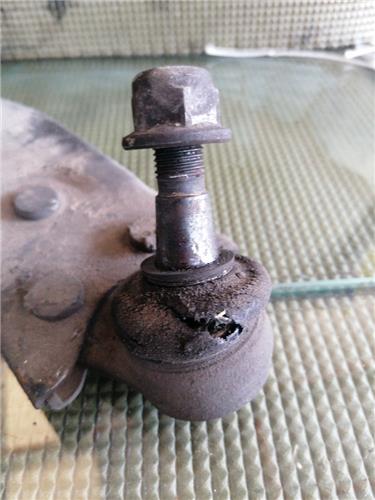 Brazo Inferior Delantero Derecho Volvo V50 Familiar (2004->) foto 2