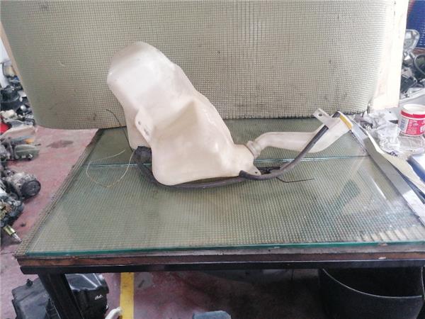 deposito limpiaparabrisas saab 9 3 berlina 19