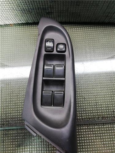 MANDO ELEVALUNAS DELANTERO IZQUIERDO Nissan Almera (N16/E)(01.2000->)