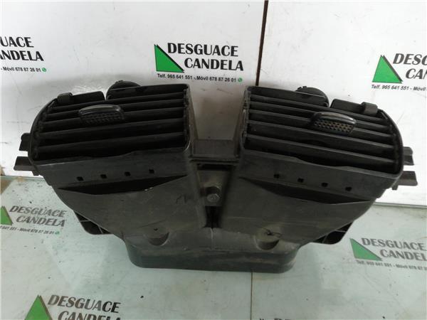 tobera superior central ventilacion salpicadero mercedes clase a 1.4 (82 cv)