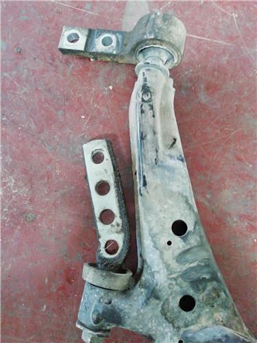 Brazo Inferior Delantero Izquierdo Nissan Almera Tino (V10M)(05.2000->) foto 4