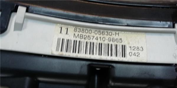 Cuadro Instrumentos Toyota AVENSIS BERLINA foto 4
