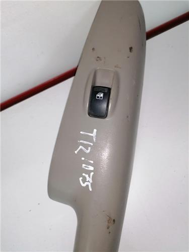 MANDO ELEVALUNAS TRASERO IZQUIERDO Hyundai Tucson (JM)(2004->) foto 3