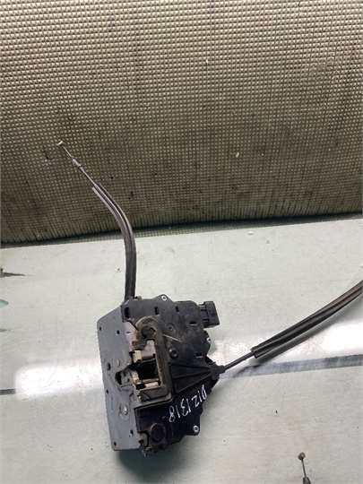 Cerradura Puerta Delantera Izquierda Peugeot Boxer Camion Doble Cabina (2014->)