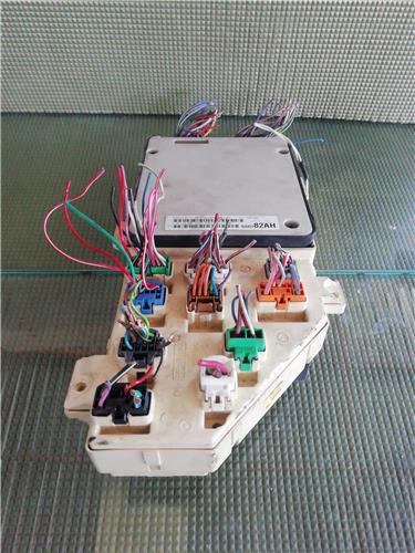 Caja Reles Chrysler 300M LR (1998->) foto 3