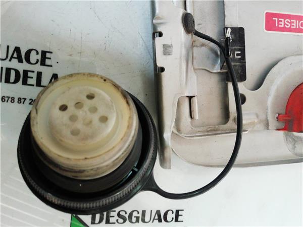 Tapon Combustible Nissan Almera Tino (V10M)(05.2000->) foto 2