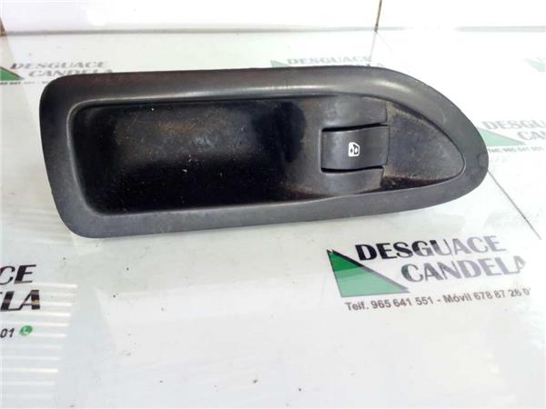 MANDO ELEVALUNAS TRASERO DERECHO Renault Laguna II (BG0)(2001->) foto 2