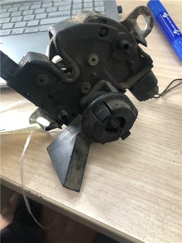 Cerradura Capo Ford Focus Berlina (CAP)(08.2004->) foto 3