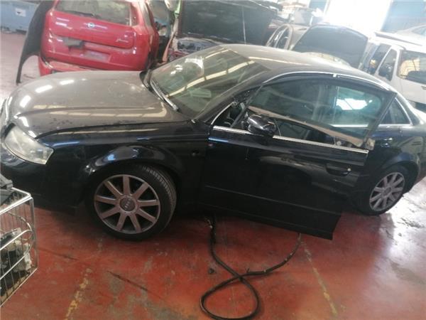 Puerta Delantera Izquierda Audi A4 Avant (8E)(2004->)