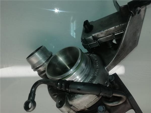 Turbo BMW Serie 1 Berlina 5p (F20)(2011->) foto 3