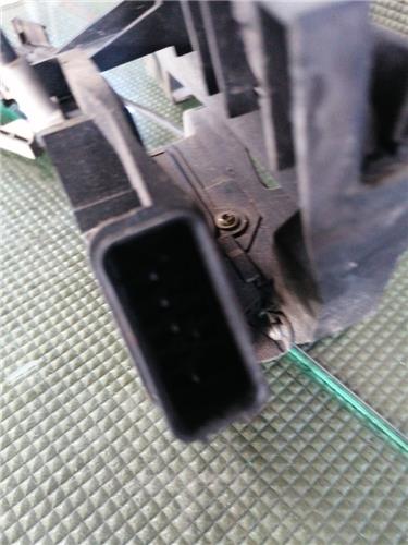 Cerradura Puerta Delantera Izquierda Ford FOCUS LIM. foto 2