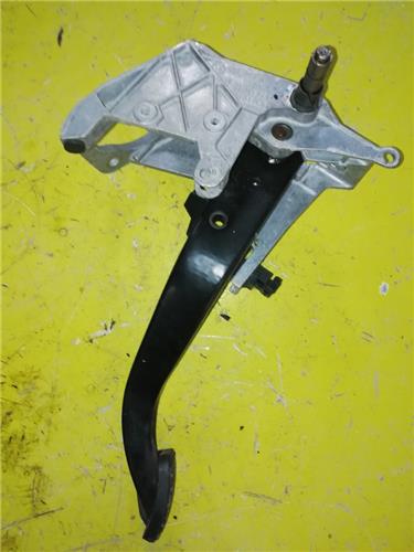pedal freno bmw serie 1 berlina e81e87 2004