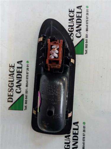 MANDO ELEVALUNAS TRASERO DERECHO Renault Laguna II (BG0)(2001->) foto 3