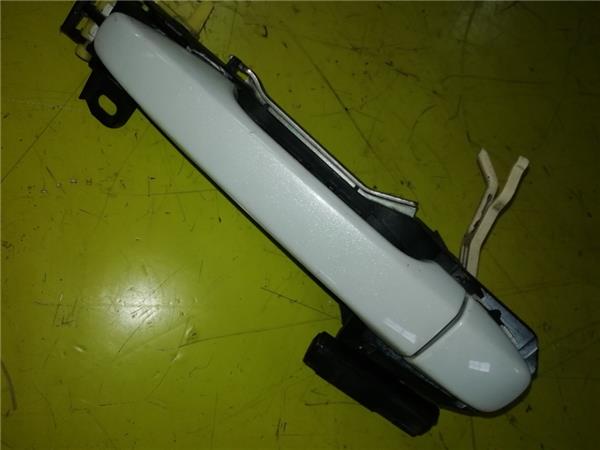 maneta exterior trasera derecha toyota prius