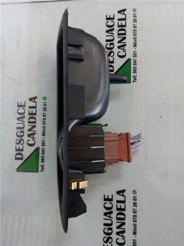 MANDO ELEVALUNAS TRASERO IZQUIERDO Renault Laguna II (BG0)(2001->) foto 3