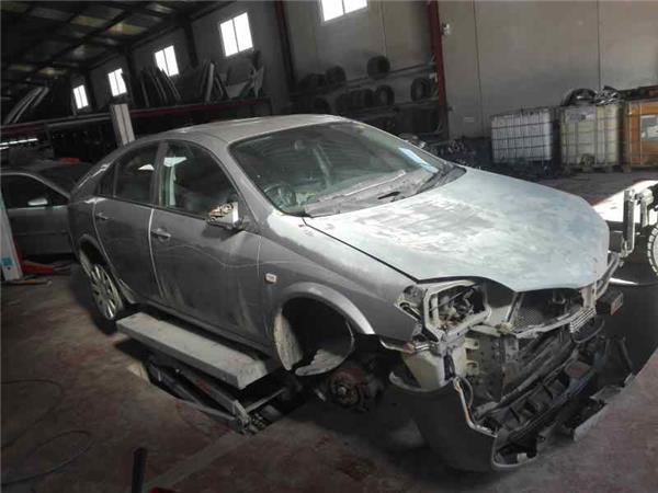 Varios Nissan Primera Berlina (P12)(12.2001->) foto 2