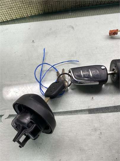 Juego bombillos Peugeot Expert Furgón (2007->) foto 3