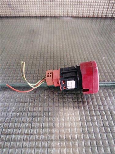 Interruptor Luces Emergencia Citroen C3 (2002->) foto 2