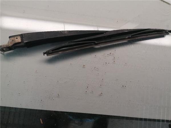 Brazo Limpiaparabrisas Trasero Renault Megane III Berlina 5P (2008->) foto 4