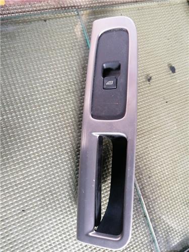 MANDO ELEVALUNAS DELANTERO DERECHO Volvo V50 Familiar (2004->)