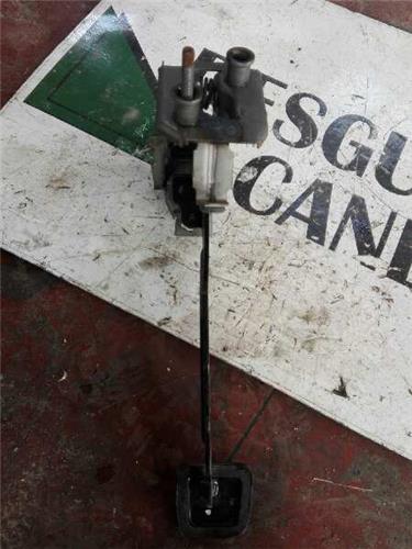 Pedal Embrague Mazda Premacy (CP)(1999->) foto 3