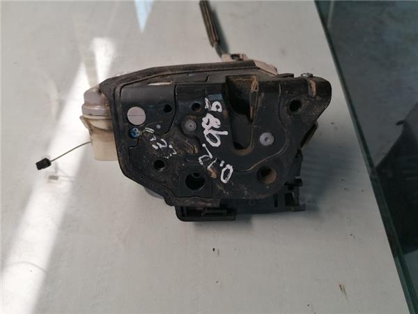 Cerradura Puerta Delantera Izquierda Seat Leon (1P1)(05.2005->) foto 2