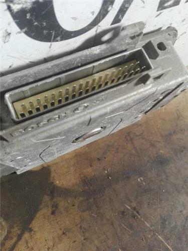 Centralita Peugeot 106 foto 3