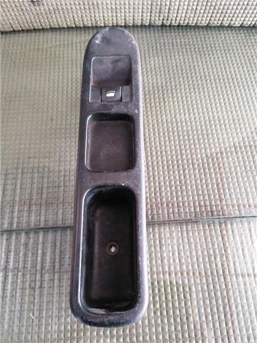 MANDO ELEVALUNAS DELANTERO DERECHO Peugeot 307 (S1)(04.2001->06.2005)