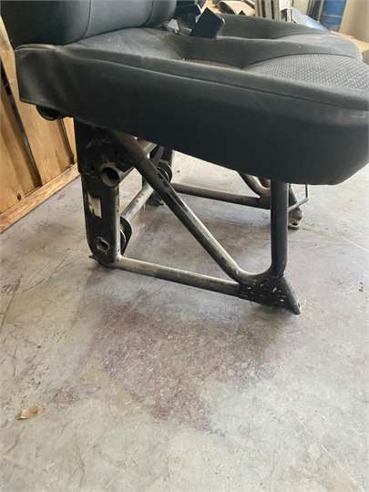 Asiento Delantero Derecho Peugeot Boxer Camion Doble Cabina (2014->) foto 5