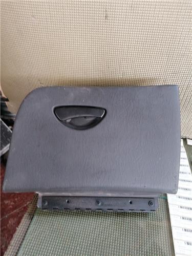 guantera salpicadero ford focus berlina (cak)(1998 >) 1.6 ambiente [1,6 ltr.   74 kw 16v cat]