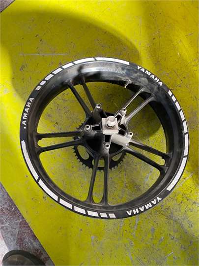 Llanta YAMAHA YZF-R 125 foto 3