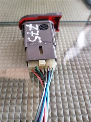 Interruptor Luces Emergencia Daewoo Lanos (1997->) foto 2