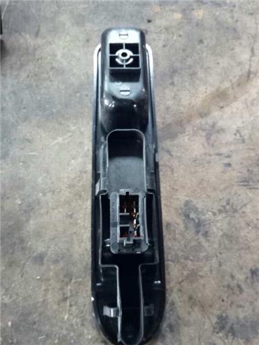 MANDO ELEVALUNAS DELANTERO DERECHO Peugeot 307 foto 3