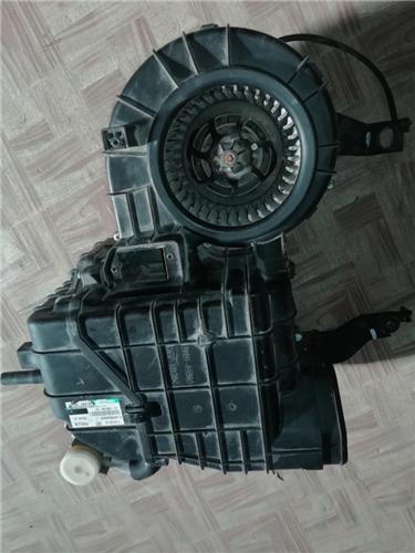 Ventilador Calefaccion Renault Trafic III Combi (08.2014->) foto 2