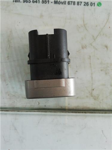 Interruptor Luces Emergencia Ford Focus Berlina (CB4)(2008->) foto 2