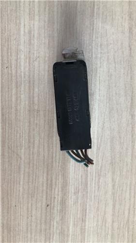 Interruptor Luces Emergencia BMW Serie 3 Berlina (E36)(1990->) foto 4