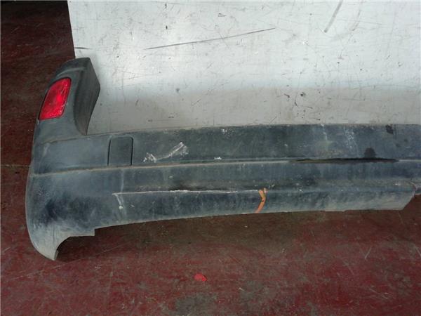 Paragolpes Trasero Renault Kangoo II (F/KW0)(2008->) foto 3