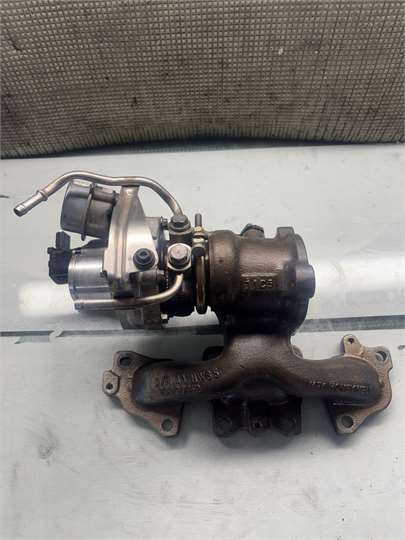 Turbo Nissan Juke I (F15E)(06.2010->) foto 2