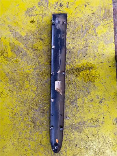 Moldura Puerta Trasera Izquierda Citroen Xsara Picasso (1999->) foto 2