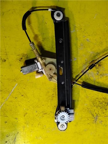 Elevalunas Electrico Delantero Derecho BMW Serie 1 Berlina (E81/E87)(2004->) foto 2
