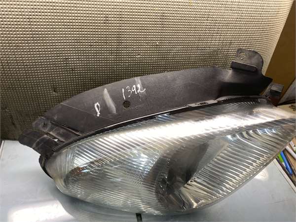 Faro Delantero Derecho Citroen Xsara Picasso (1999->) foto 4