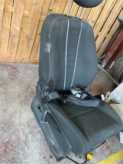 Asiento Delantero Derecho Renault Megane III Sport Tourer (2009->) foto 4